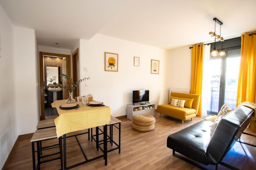 Apartamento Mi Trocito De Sabinanigo, Wifi, Parking, Terraza Exterior foto